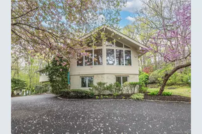 7 Southeast Road, Sands Point, NY 11050 - Photo 37