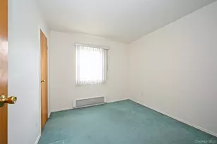 16-37 157th St, Whitestone, NY 11357 - Photo 11