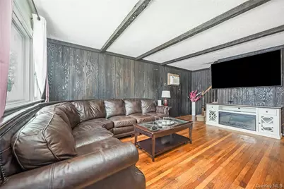 1406 M Street, Elmont, NY 11003 - Photo 3