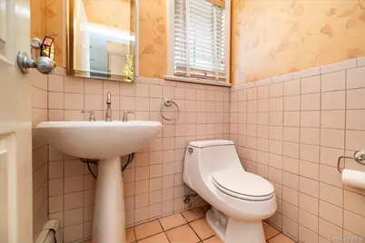 96 Southard Avenue, Rockville Centre, NY 11570 - Photo 13