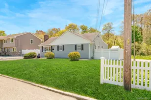 344 Atlantic Ave, Bay Shore, NY 11706 - Photo 5