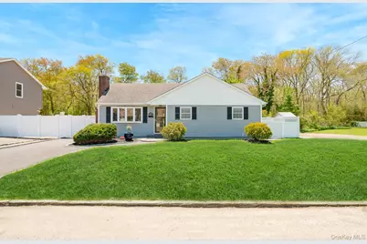 344 Atlantic Avenue, Bay Shore, NY 11706 - Photo 1