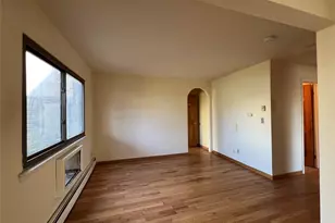 137 Sierra Vista Ln, Valley Cottage, NY 10989 - Photo 5