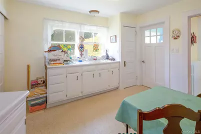 80 Lewis Street, Southampton, NY 11968 - Photo 15