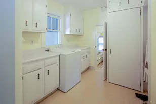 80 Lewis St, Southampton, NY 11968 - Photo 17