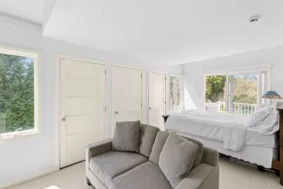 4 Meadow Lane, Westhampton Beach, NY 11978 - Photo 9