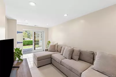 4 Meadow Lane, Westhampton Beach, NY 11978 - Photo 13
