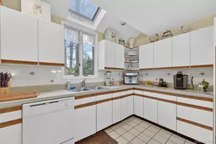 196 Vineyard Ave, Highland, NY 12528 - Photo 13