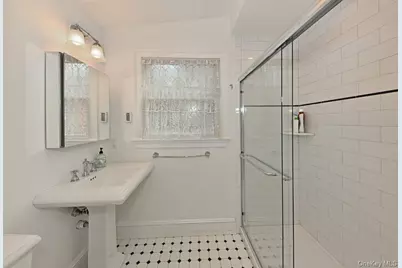 278 Cherry Lane, Suffern, NY 10901 - Photo 15