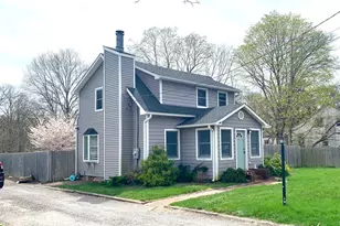 435 Middle Rd, Riverhead, NY 11901 - Photo 19