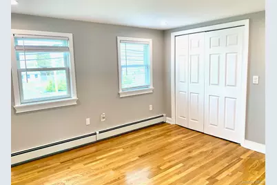 435 Middle Road, Riverhead, NY 11901 - Photo 15