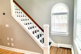 435 Middle Rd, Riverhead, NY 11901 - Photo 9