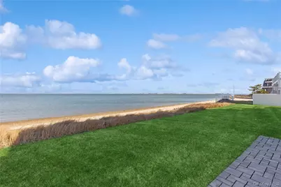 39 Shinnecock Road, East Quogue, NY 11942 - Photo 33