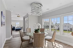 39 Shinnecock Rd, East Quogue, NY 11942 - Photo 11