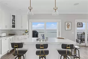 39 Shinnecock Rd, East Quogue, NY 11942 - Photo 15