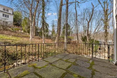 111 Spier Road, Scarsdale, NY 10583 - Photo 29