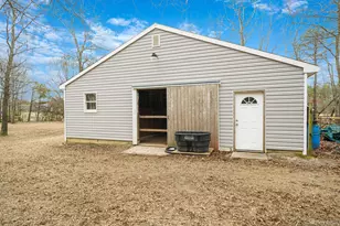 168 Brookfield Ave, Center Moriches, NY 11934 - Photo 23