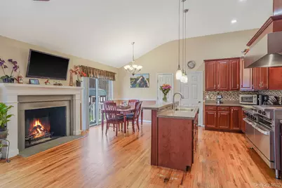 168 Brookfield Avenue, Center Moriches, NY 11934 - Photo 11
