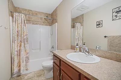 168 Brookfield Avenue, Center Moriches, NY 11934 - Photo 7