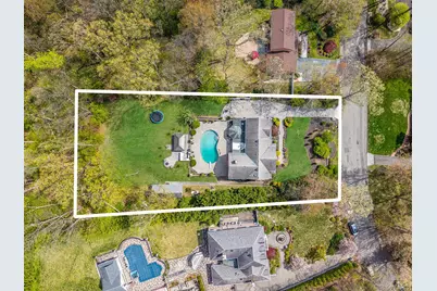 9 Arista Court, Dix Hills, NY 11746 - Photo 41