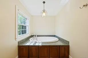 9 Arista Ct, Dix Hills, NY 11746 - Photo 27