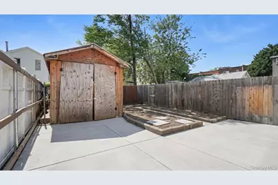 4219 Murdock Avenue, Bronx, NY 10466 - Photo 5