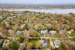 16 Middle Dr, Manhasset, NY 11030 - Photo 21