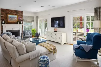 16 Middle Drive, Manhasset, NY 11030 - Photo 15
