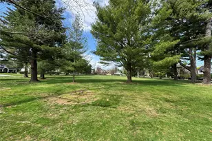 16 Middle Dr, Manhasset, NY 11030 - Photo 23