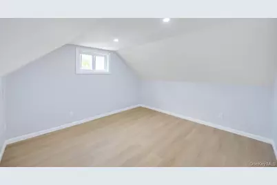 207 August Road, North Babylon, NY 11703 - Photo 13