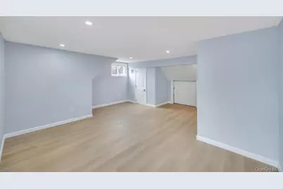 207 August Road, North Babylon, NY 11703 - Photo 9