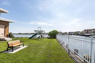 4 Rose St, Oceanside, NY 11572 - Photo 17