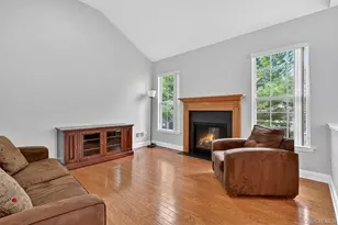 19 Sunflower St, Middletown, NY 10940 - Photo 11