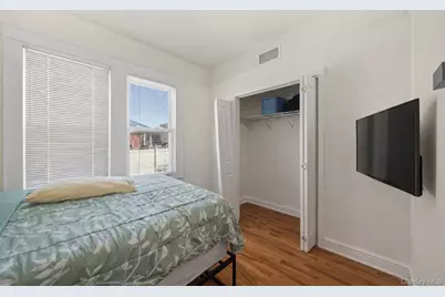 2710 Lurting Avenue, Bronx, NY 10469 - Photo 15