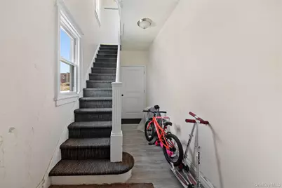 2710 Lurting Avenue, Bronx, NY 10469 - Photo 35