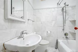 100-01 75th Ave, Forest Hills, NY 11375 - Photo 15