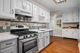 1 Pembroke St, New Rochelle, NY 10801 - Photo 13