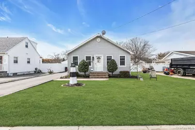 39 Ocean Avenue, Blue Point, NY 11715 - Photo 1