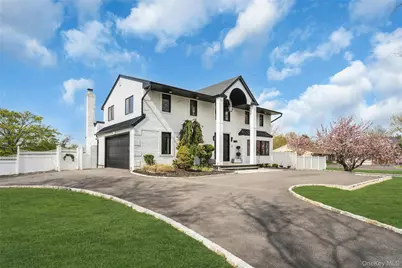 25 Quintree Lane, Melville, NY 11747 - Photo 3