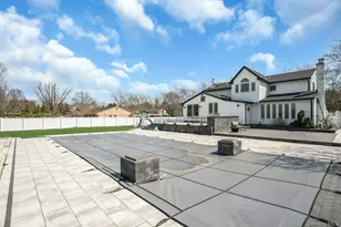 25 Quintree Ln, Melville, NY 11747 - Photo 41