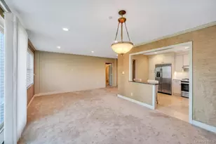 1 Portico Ct, Great Neck, NY 11021 - Photo 19