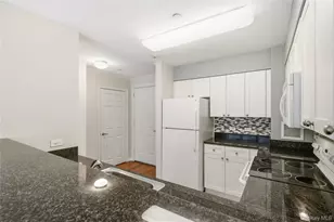 300 Mamaroneck Ave, White Plains, NY 10604 - Photo 19