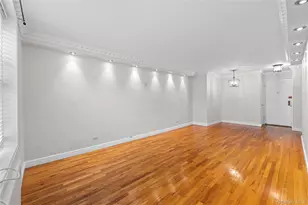 67-30 Clyde St, Forest Hills, NY 11375 - Photo 11