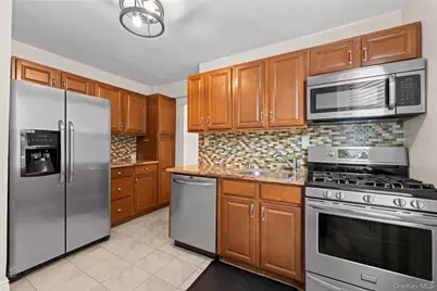 67-30 Clyde Street #5B, Forest Hills, NY 11375 - Photo 19