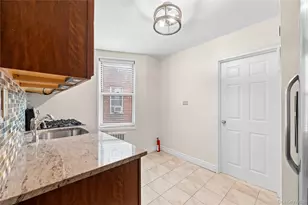 67-30 Clyde St, Forest Hills, NY 11375 - Photo 15