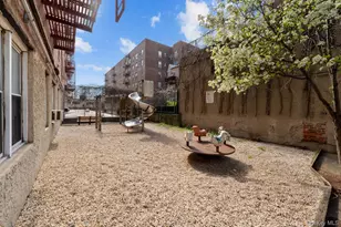 67-30 Clyde St, Forest Hills, NY 11375 - Photo 29