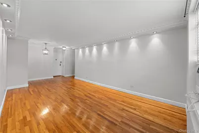 67-30 Clyde Street #5B, Forest Hills, NY 11375 - Photo 9