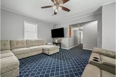 1733 5th Avenue, Bay Shore, NY 11706 - Photo 1