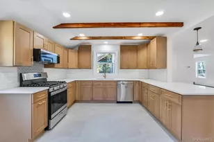 485 Long Island Ave, Medford, NY 11763 - Photo 21