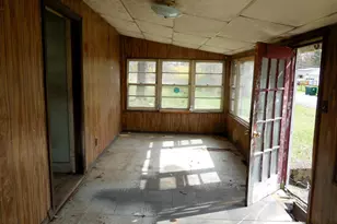 213 Lake Shore Dr, Pine Bush, NY 12566 - Photo 5